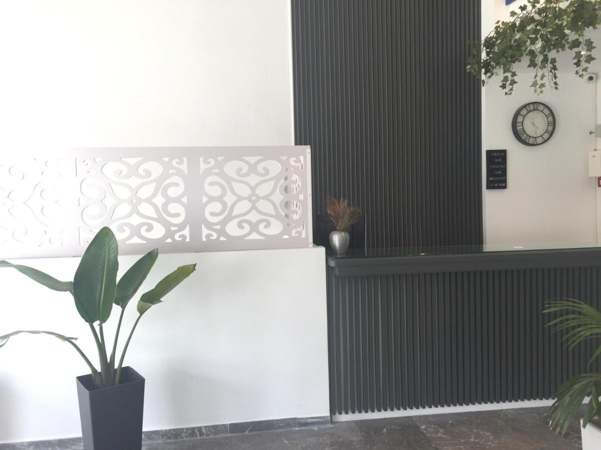City Pearl Hotel 헐소니소스 외부 사진